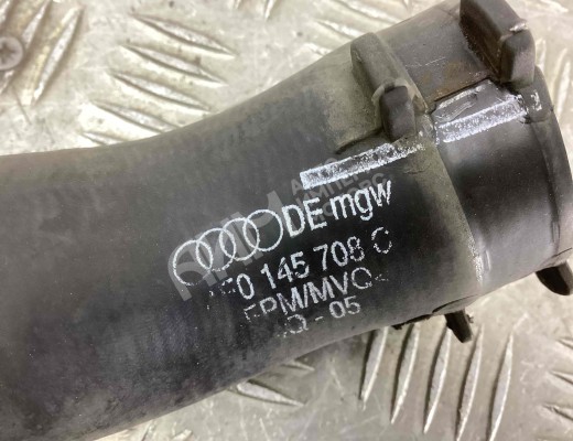 Патрубок интеркулера Audi A6 C6 (4F) 2004-2008  Audi A6 A6 C6 (4F) 2004-2008