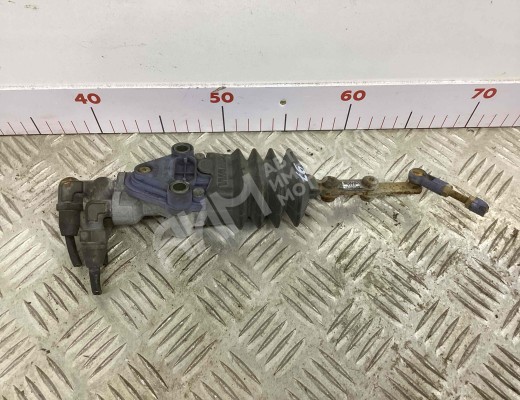 Кран уровня подвески кабины Scania R-Series 2004-2016  Scania R-series R-Series 2004-2016