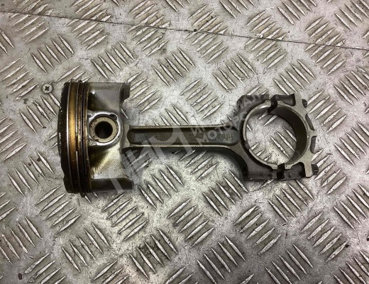 Поршень Ford Focus III 2011-2014  Ford Focus Focus III 2011-2014