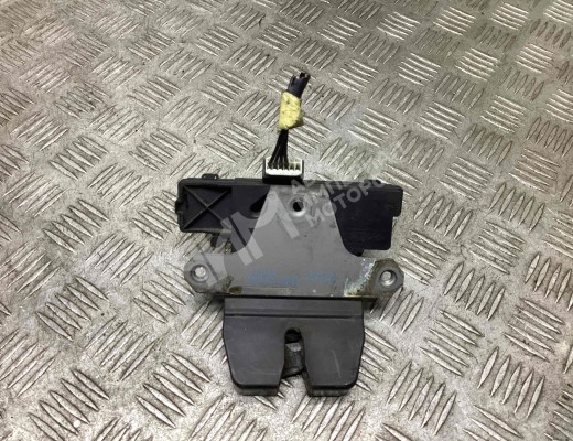 Замок багажника Ford Focus II 2005-2008  Ford Focus Focus II 2005-2008
