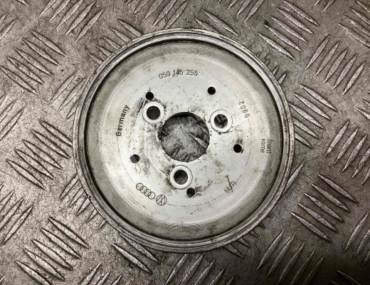 Шкив насоса гидроусилителя Volkswagen Passat B5+ (3B) 2000-2005 рестайлинг  Volkswagen Passat Passat B5+ (3B) 2000-2005 рестайлинг