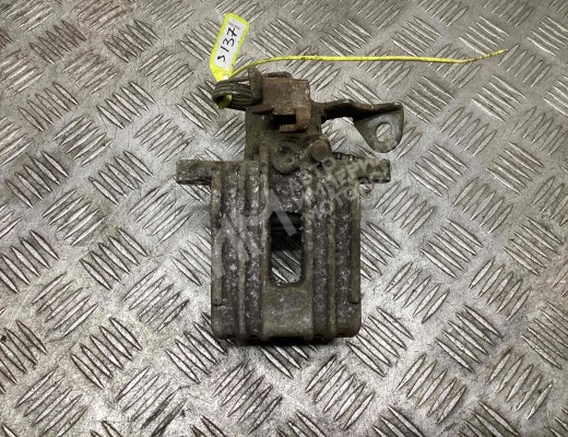 Суппорт задний правый Volkswagen Passat B5+ (3B) 2000-2005 рестайлинг  Volkswagen Passat Passat B5+ (3B) 2000-2005 рестайлинг