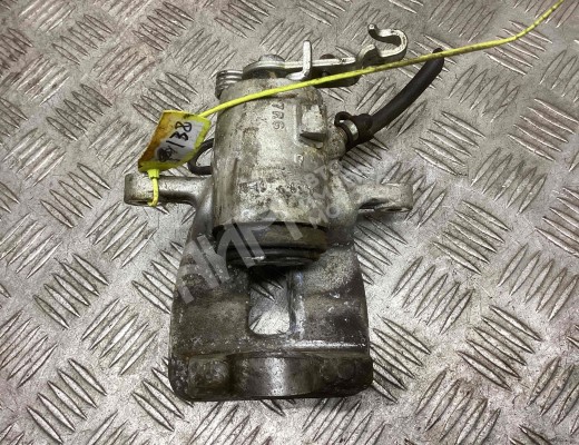 Суппорт задний правый Volkswagen Touran I (1T) 2003-2006  Volkswagen Touran Touran I (1T) 2003-2006