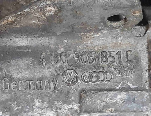 Замок зажигания Audi A4 B5 (8D) 1999-2001 рестайлинг  Audi A4 A4 B5 (8D) 1999-2001 рестайлинг