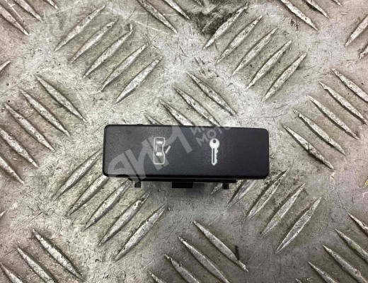 Кнопка центрального замка Volkswagen Touareg I (7L) 2002-2006  Volkswagen Touareg Touareg I (7L) 2002-2006