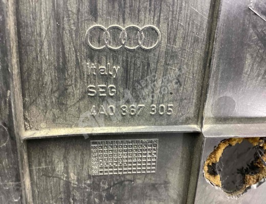 Обшивка двери задней правой (дверная карта) Audi A6 C4 (4A) 1994-1997  Audi A6 A6 C4 (4A) 1994-1997