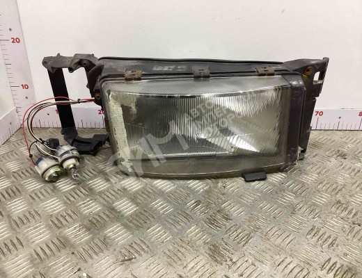 Фара правая Scania R-Series 2004-2016  Scania R-series R-Series 2004-2016