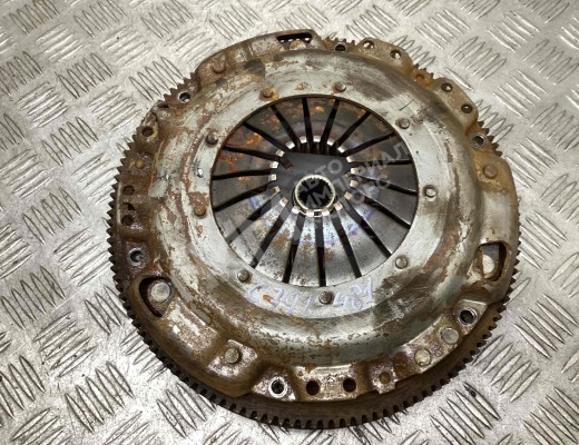 Комплект сцепления Volkswagen Passat B3 1988-1993  Volkswagen Passat Passat B3 1988-1993