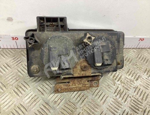 Фонарь противотуманный левый Iveco EuroTech 1992-2002  Iveco EuroTech EuroTech 1992-2002