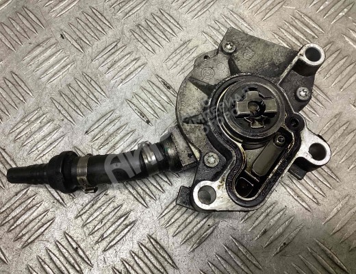 Насос вакуумный Volkswagen Golf IV (1J) 1997-2004  Volkswagen Golf Golf IV (1J) 1997-2004