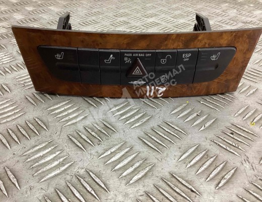 Блок кнопок Mercedes E (W211) 2002-2006  Mercedes E E (W211) 2002-2006