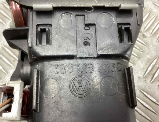 Дефлектор обдува салона Volkswagen Passat B5 (3B) 1996-2000  Volkswagen Passat Passat B5 (3B) 1996-2000