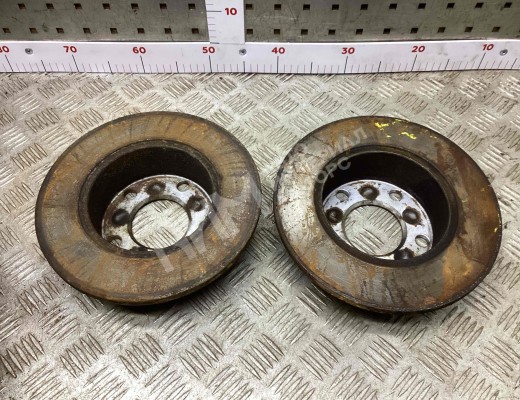 Диск тормозной задний Volkswagen Passat B5 (3B) 1996-2000  Volkswagen Passat Passat B5 (3B) 1996-2000