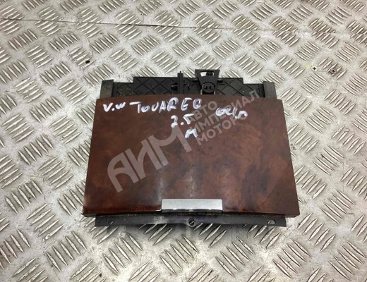 Пепельница Volkswagen Touareg I (7L) 2002-2006  Volkswagen Touareg Touareg I (7L) 2002-2006