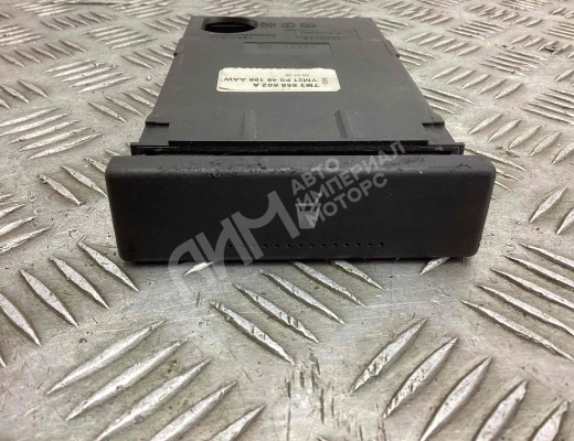 Подстаканник  Volkswagen Sharan I (7M) 2003-2010 2-й рестайлинг