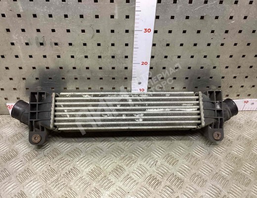 Интеркулер Ford Mondeo III 2000-2003  Ford Mondeo Mondeo III 2000-2003