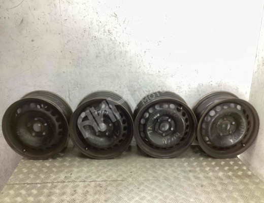 Диск штампованный Volkswagen Passat B5+ (3B) 2000-2005 рестайлинг  Volkswagen Passat Passat B5+ (3B) 2000-2005 рестайлинг