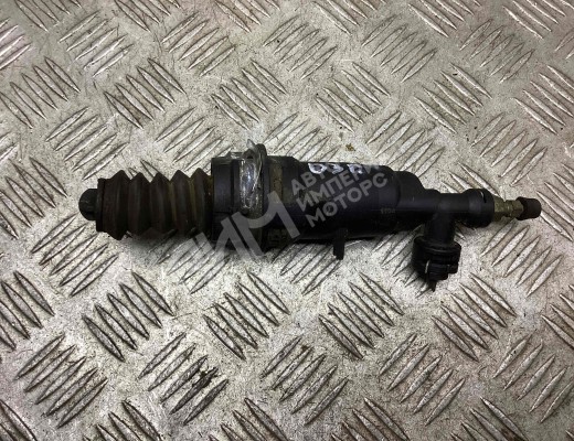 Цилиндр сцепления рабочий Fiat Ulysse II 2002-2010  Fiat Ulysse Ulysse II 2002-2010