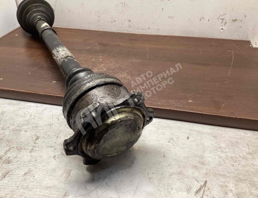 Полуось передняя левая (приводной вал, ШРУС) Audi A6 C4 (4A) 1994-1997  Audi A6 A6 C4 (4A) 1994-1997