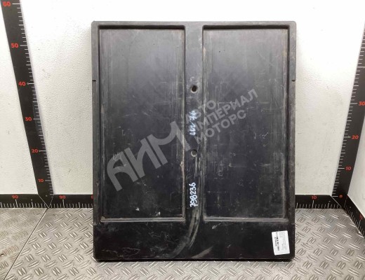 Крышка аккумулятора Iveco Eurocargo II 2003-2008  Iveco Eurocargo Eurocargo II 2003-2008
