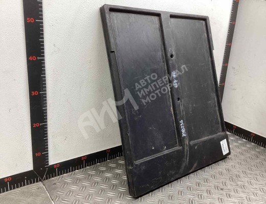 Крышка аккумулятора Iveco Eurocargo II 2003-2008  Iveco Eurocargo Eurocargo II 2003-2008