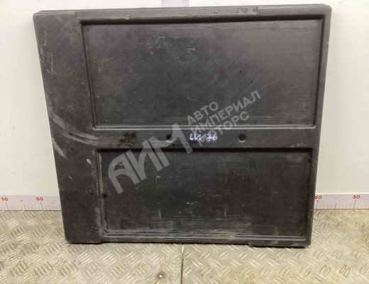 Крышка аккумулятора Iveco Eurocargo II 2003-2008  Iveco Eurocargo Eurocargo II 2003-2008