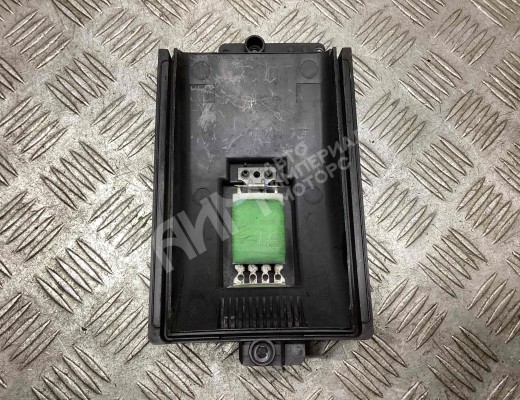 Сопротивление печки Volkswagen Golf IV (1J) 1997-2004  Volkswagen Golf Golf IV (1J) 1997-2004
