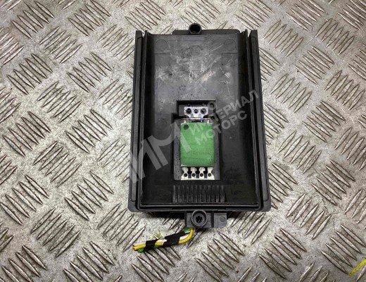 Сопротивление печки Volkswagen Golf IV (1J) 1997-2004  Volkswagen Golf Golf IV (1J) 1997-2004