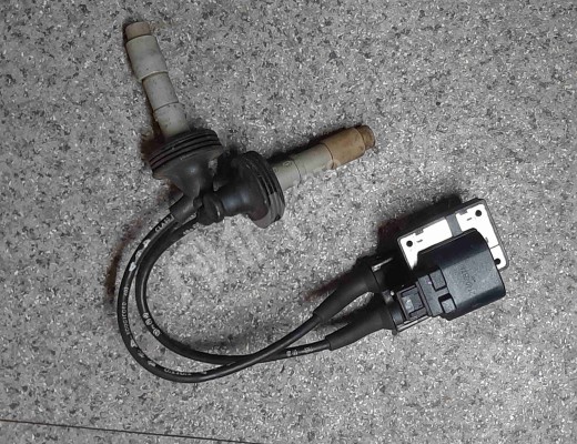 Катушка зажигания Volvo V40 I (VW) 1995-2000  Volvo V40 V40 I (VW) 1995-2000