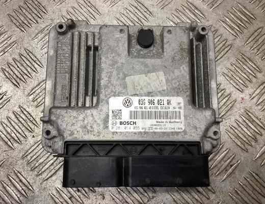 Блок управления двигателем Volkswagen Golf+ V (5M) 2005-2014  Volkswagen Golf Plus Golf+ V (5M) 2005-2014