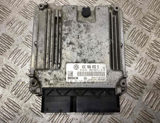 Блок управления двигателем Volkswagen Golf+ V (5M) 2005-2014  Volkswagen Golf Plus Golf+ V (5M) 2005-2014