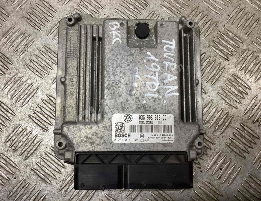 Блок управления двигателем Volkswagen Touran I (1T) 2003-2006  Volkswagen Touran Touran I (1T) 2003-2006