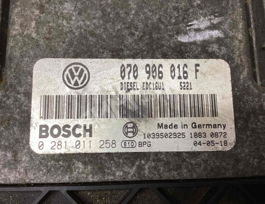 Блок управления двигателем Volkswagen Touareg I (7L) 2002-2006  Volkswagen Touareg Touareg I (7L) 2002-2006