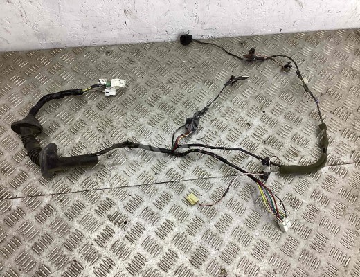 Проводка двери передней правой Mitsubishi L200 IV (KA/KB) 2006-2016  Mitsubishi L200 L200 IV (KA/KB) 2006-2016