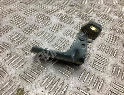 Петля двери передней правой Mitsubishi L200 IV (KA/KB) 2006-2016  Mitsubishi L200 L200 IV (KA/KB) 2006-2016
