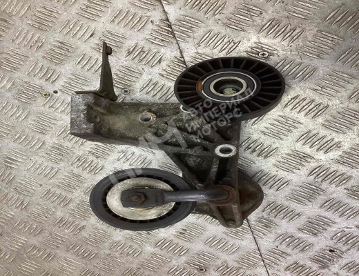 Натяжитель ремня генератора Volkswagen Transporter T4 (7D) 1990-1997  Volkswagen Transporter Transporter T4 (7D) 1990-1997
