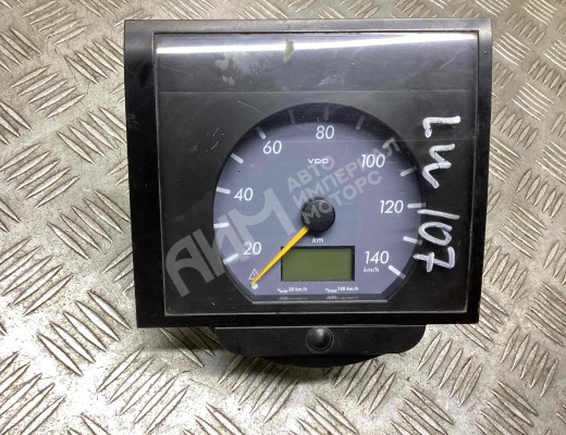 Щиток приборов (приборная панель) Mercedes Vario (W670) 1996-2013  Mercedes Vario Vario (W670) 1996-2013