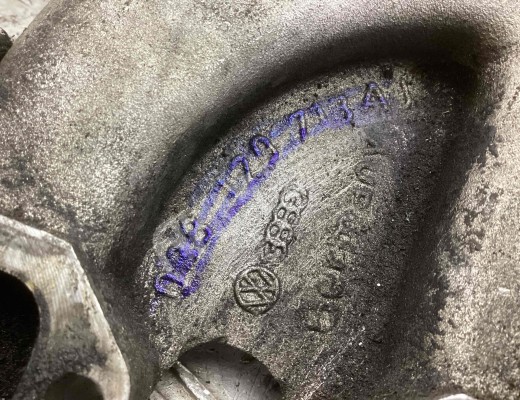 Коллектор впускной Audi A4 B6 (8EC, 8E5) 2000-2004  Audi A4 A4 B6 (8EC, 8E5) 2000-2004