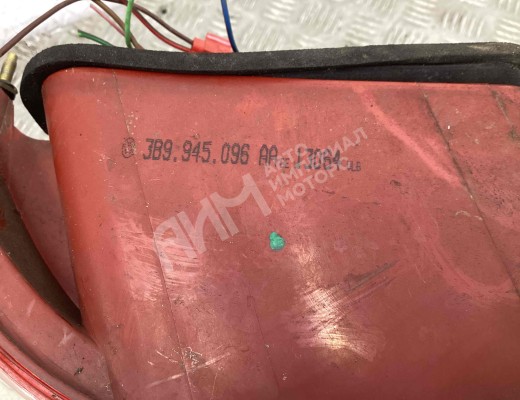 Фонарь задний правый Volkswagen Passat B5+ (3B) 2000-2005 рестайлинг  Volkswagen Passat Passat B5+ (3B) 2000-2005 рестайлинг