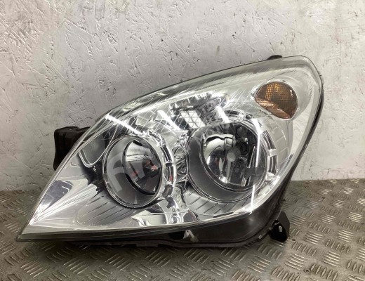 Фара левая Opel Astra H 2007-2010 рестайлинг  Opel Astra Astra H 2007-2010 рестайлинг