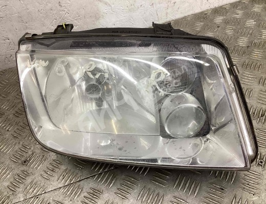 Фара правая Volkswagen Bora (1J) 1998-2005  Volkswagen Bora Bora (1J) 1998-2005
