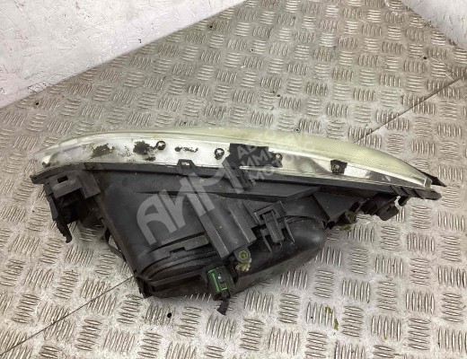 Фара правая Ford Mondeo III 2000-2003  Ford Mondeo Mondeo III 2000-2003