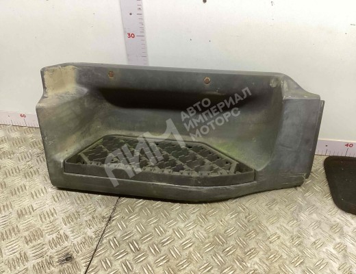 Подножка кабины правая (входной модуль) Renault Premium I 1996-2006  Renault Premium Premium I 1996-2006