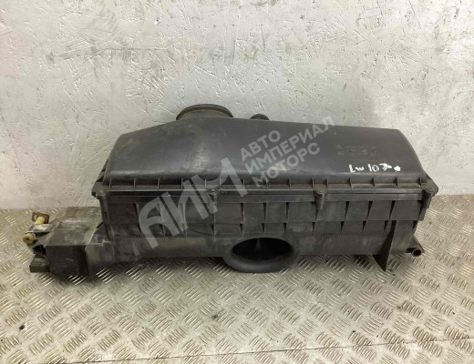 Корпус воздушного фильтра Mercedes Vario (W670) 1996-2013  Mercedes Vario Vario (W670) 1996-2013