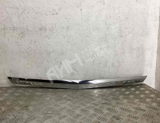 Накладка двери (крышки) багажника Opel Astra H 2007-2010 рестайлинг  Opel Astra Astra H 2007-2010 рестайлинг