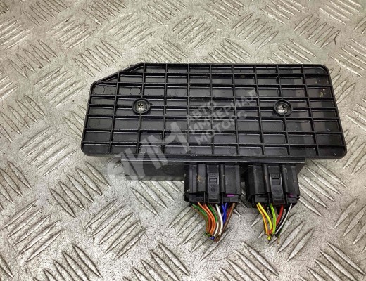 Блок комфорта Volkswagen Passat B5+ (3B) 2000-2005 рестайлинг  Volkswagen Passat Passat B5+ (3B) 2000-2005 рестайлинг
