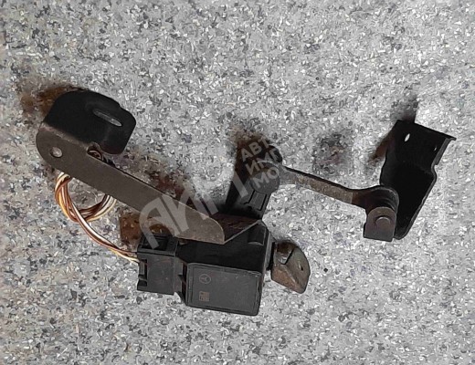 Датчик положения кузова Mercedes E (W211) 2002-2006  Mercedes E E (W211) 2002-2006