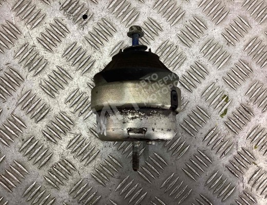 Подушка крепления двигателя Audi A6 C5 (4B) 2001-2004 рестайлинг  Audi A6 A6 C5 (4B) 2001-2004 рестайлинг