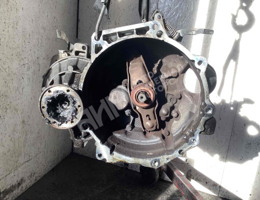 КПП механическая (МКПП) 5-ступенчатая Skoda Octavia A5 (1Z) 2004-2008  Skoda Octavia Octavia A5 (1Z) 2004-2008