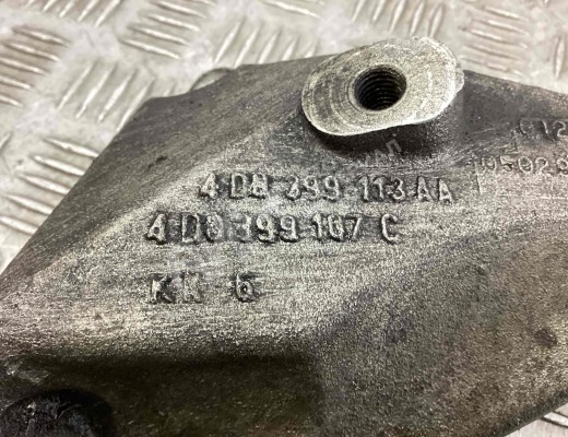 Кронштейн двигателя Audi A8 D2 (4D) 1994-2002  Audi A8 A8 D2 (4D) 1994-2002